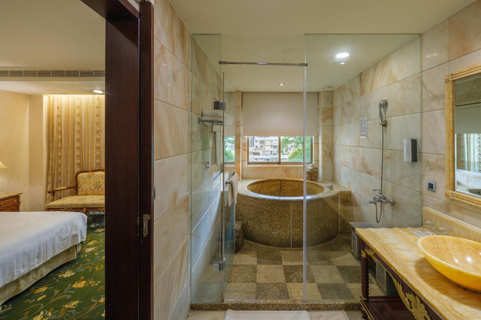Grand Pleasure Spring Hotel 타이베이 외부 사진